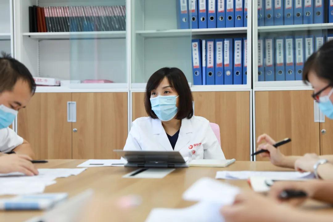 陽光網(wǎng)—薛妍：醫(yī)生要有溫度、有尺度、有深度