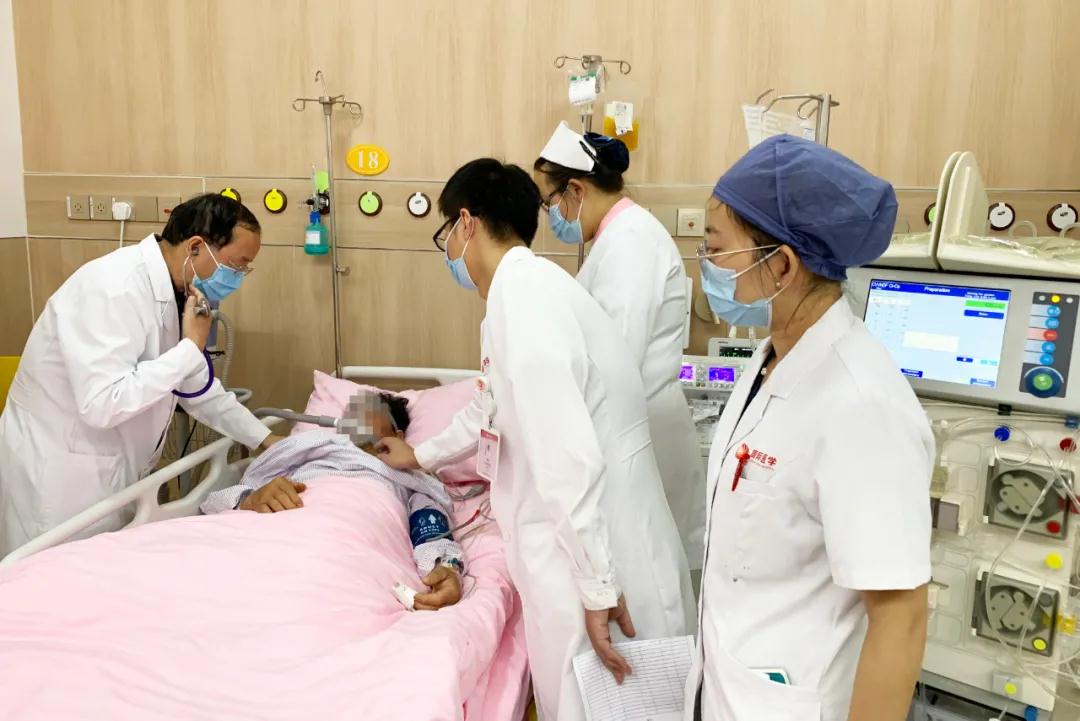 72小時緊急救治！64歲危重出血熱患者闖過生死關(guān)