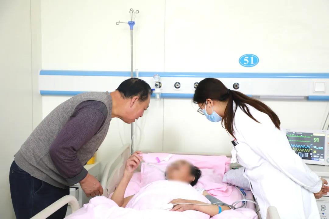 膿毒敗血癥、大面積肺栓塞、腦出血…… 胸科專家助60歲急癥患者闖過(guò)生死關(guān)