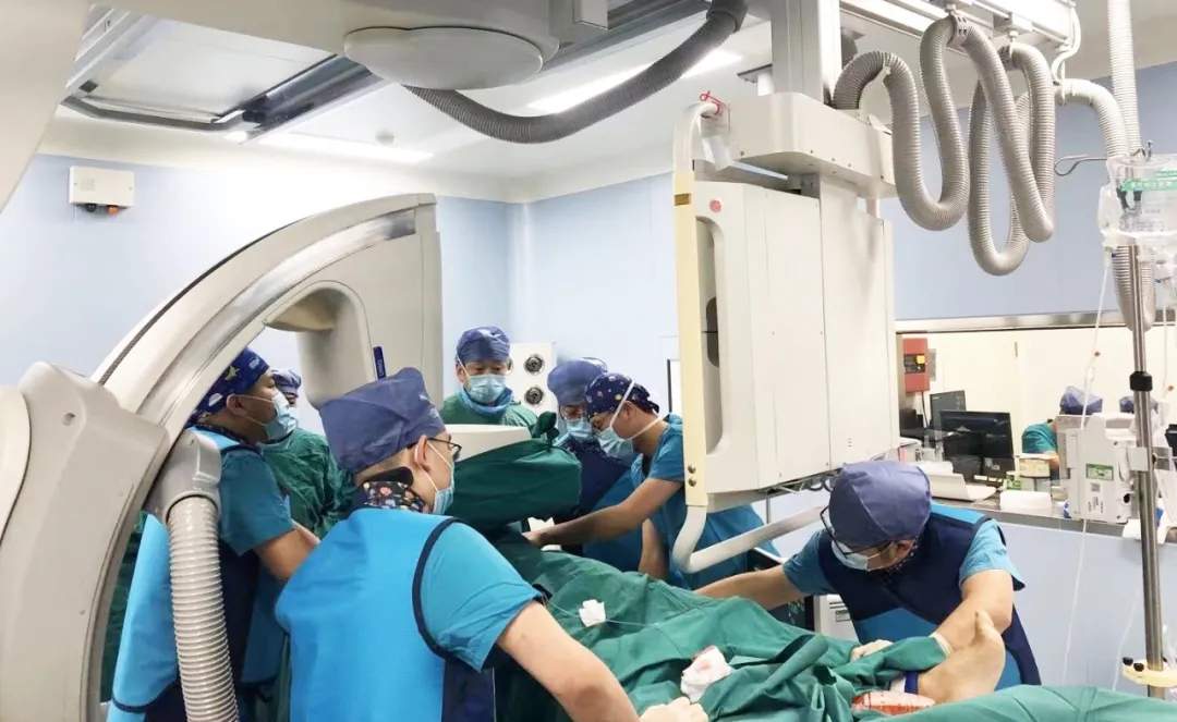 TIPS介入手術(shù)挽救“犟脾氣如?！钡乃?>
				             </a>
                <div   id=