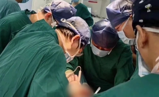 突破氣管外科極限！硬核技術(shù)讓患者重獲新生
