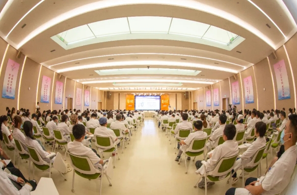 院士講堂 精彩紛呈！中國(guó)科學(xué)院竇科峰院士講授器官移植發(fā)展現(xiàn)狀