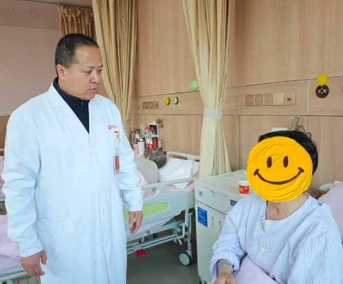 視力模糊、頭暈頭痛？專家：這項(xiàng)顱內(nèi)腫瘤檢查必不可少
